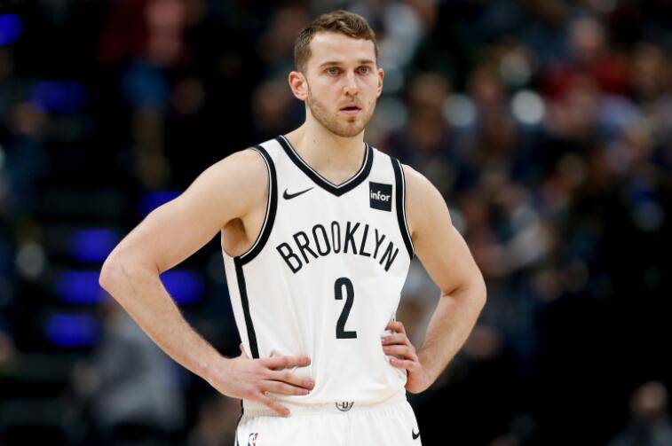 意甲赛后走向成谜，多特蒙德官宣签约，悬念犹存，医务组通报恢复的简单介绍